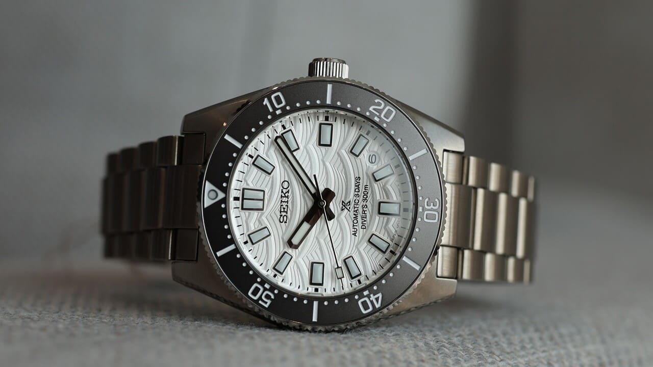 Seiko SPB511J1 Warisan Ikonik 62MAS yang Dirilis Kembali dengan Inovasi Modern