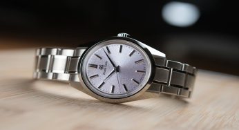 Pesona Dial Ungu dari Jepang: Grand Seiko SBGW323 Kiri, Simbol Tradisi dan Keanggunan