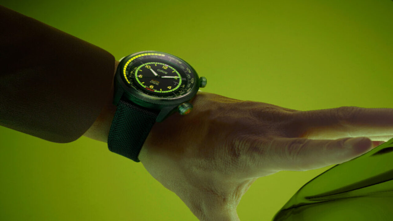 Altimeter Mekanis Oris x Bamford ProPilot untuk Petualang